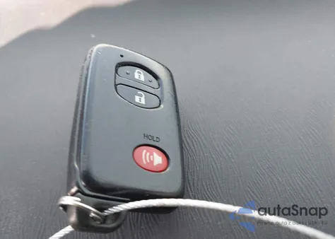 2013 Toyota Prius Two из США, поврежденный, VIN JTDKN3DU4D5701982